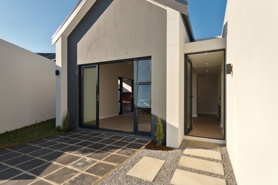 3 Bedroom Property for Sale in Dennegeur Western Cape